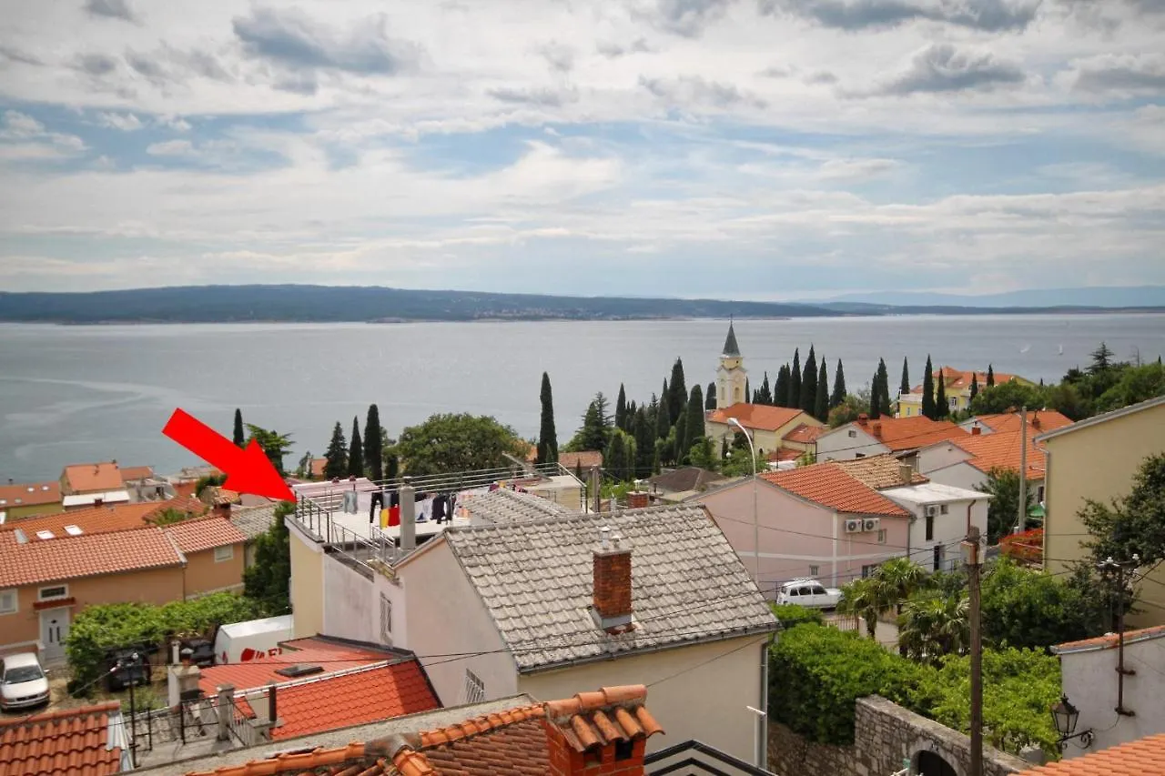 Apartments By The Sea Selce, Crikvenica - 18195  셀스